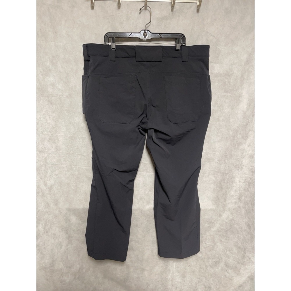 Duluth Pants Men's 42X30 Gray Cargo Straight Flexpedition Hiking Workwear Hybrid - Picture 6 of 11